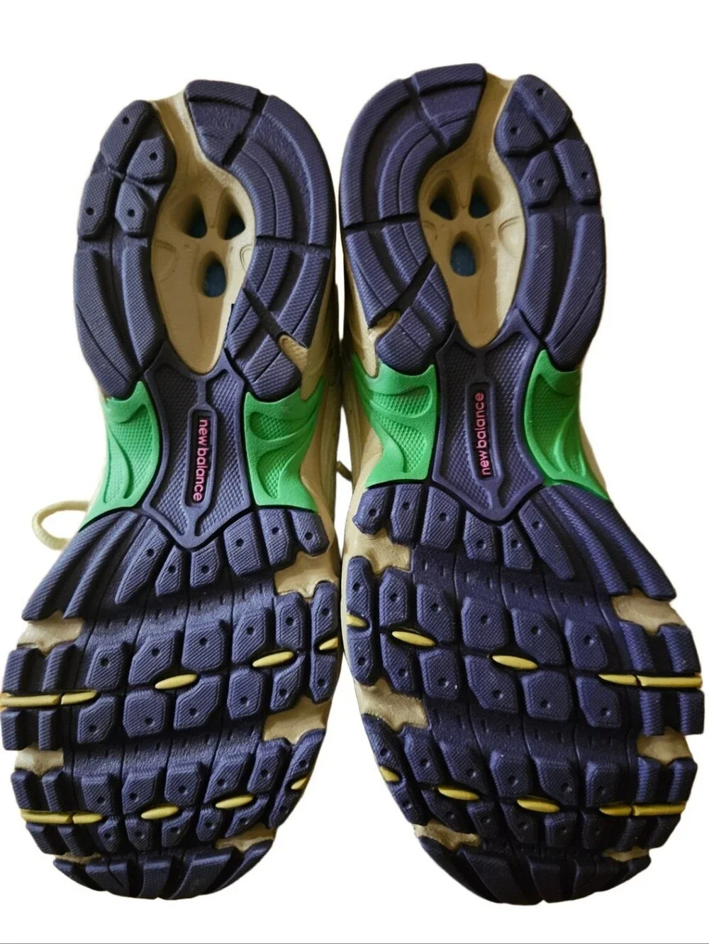 New‎ Balance 530 Salehe Bembury Prospersity Be The Prize. Mens 5.5. Womens 7